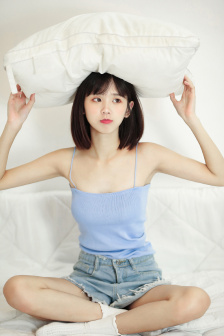 男女亲嘴